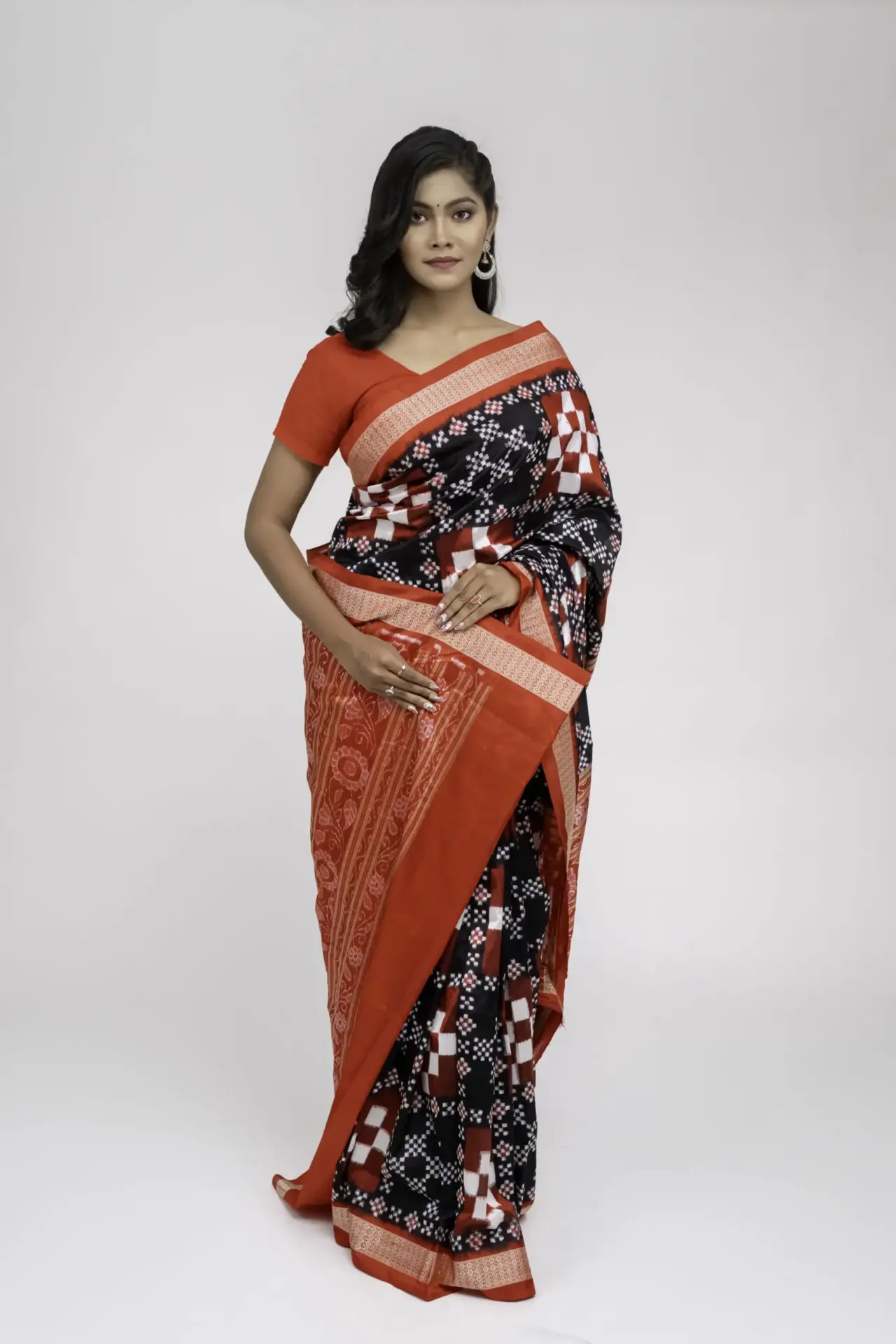 Pure Mulberry Silk Black and Red Bomkai Saree with Bold Pasapalli Motifs
