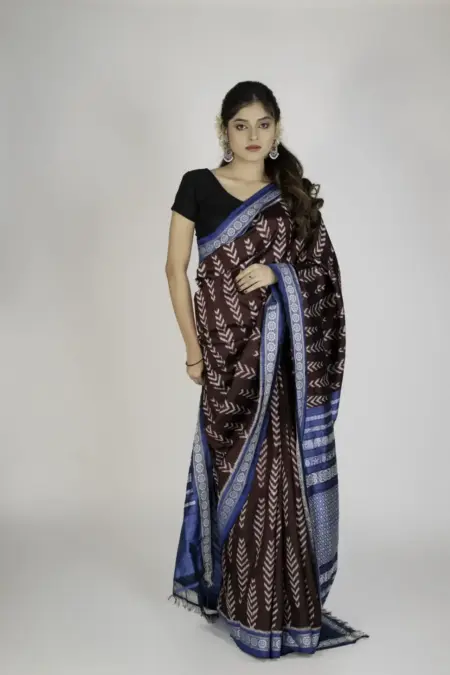 Pure Mulberry Silk Maroon and Blue Khandua Saree with Arrow Ikat Motifs