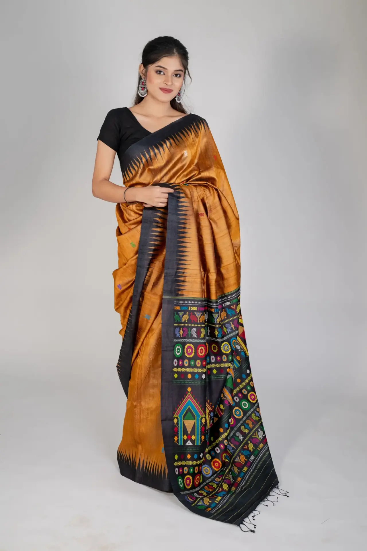 Pure Mulberry Silk Orange and Black Gopalpur Saree with Dolabedi Pallu